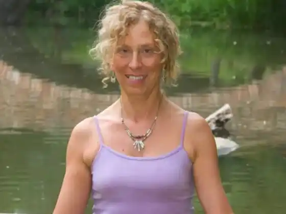 Lori Batcheller,
                            Health & Wellness, Health & Wellness, Yoga, Yoga, Yoga, Yoga, Yoga, Yoga
                            Expert at БЕСПЛАТНЫЙ семплер мастер-классов с более чем 30 классами